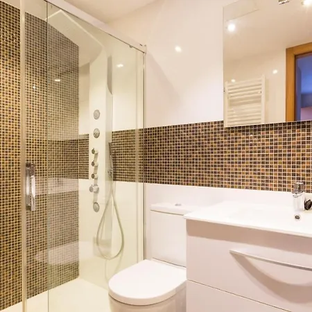Vila Sleeps 8 Lloret de Mar